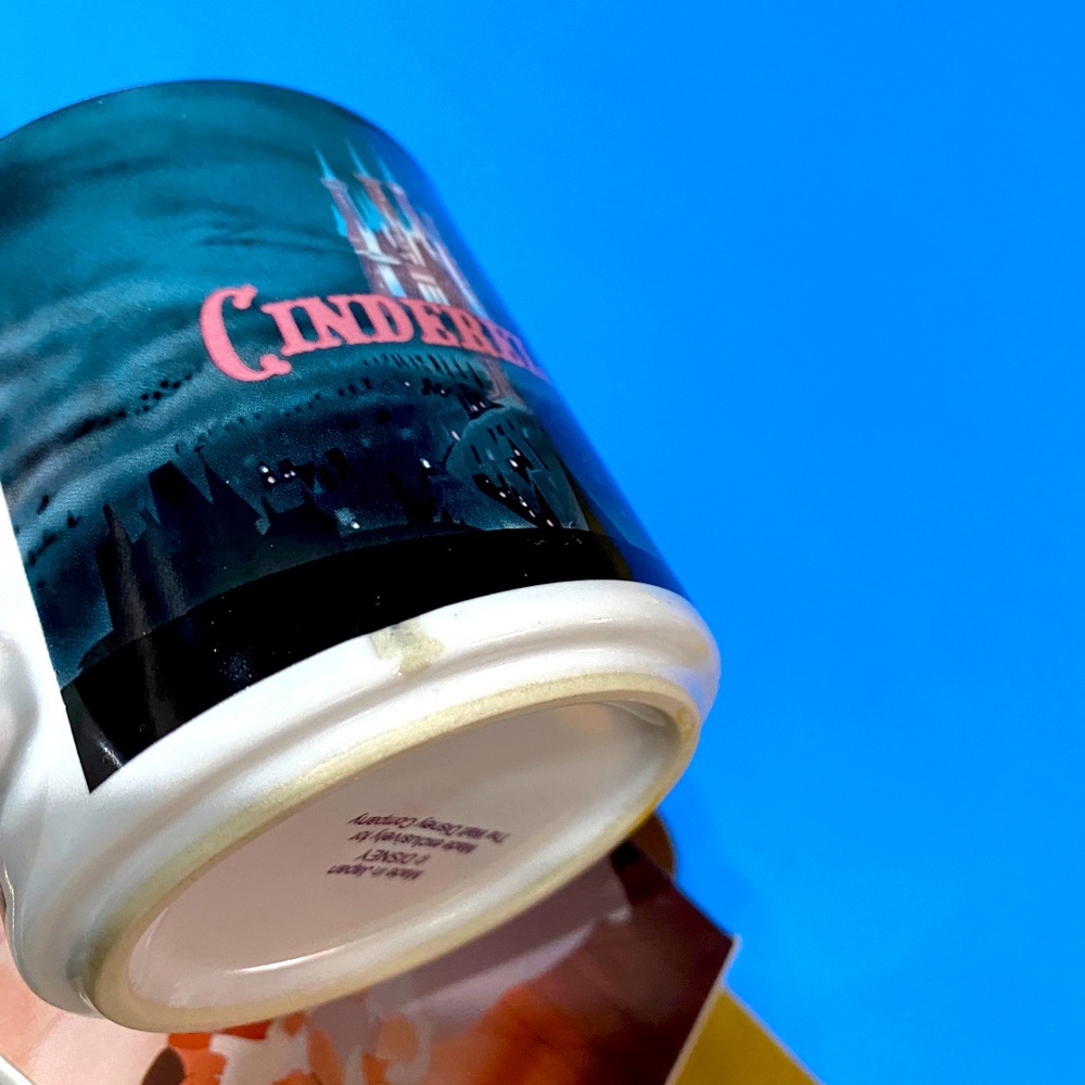 WALT DISNEY’S CLASSIC CINDERELLA VTG 1990’s DISNEY STORE EXCLUSIVE CERAMIC MUG - Picture 14 of 14